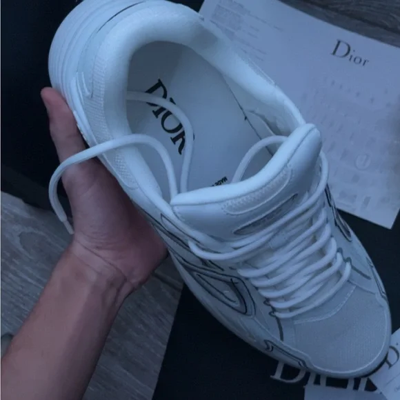 Dior B30 Sneakers - Picture 8 of 8